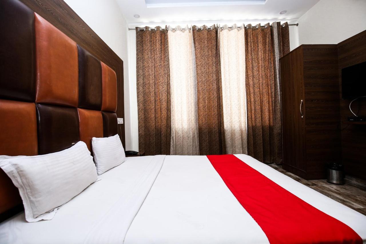 Hotel Woodcrest Zirakpur Chandigarh - Luxury Rooms Exterior foto