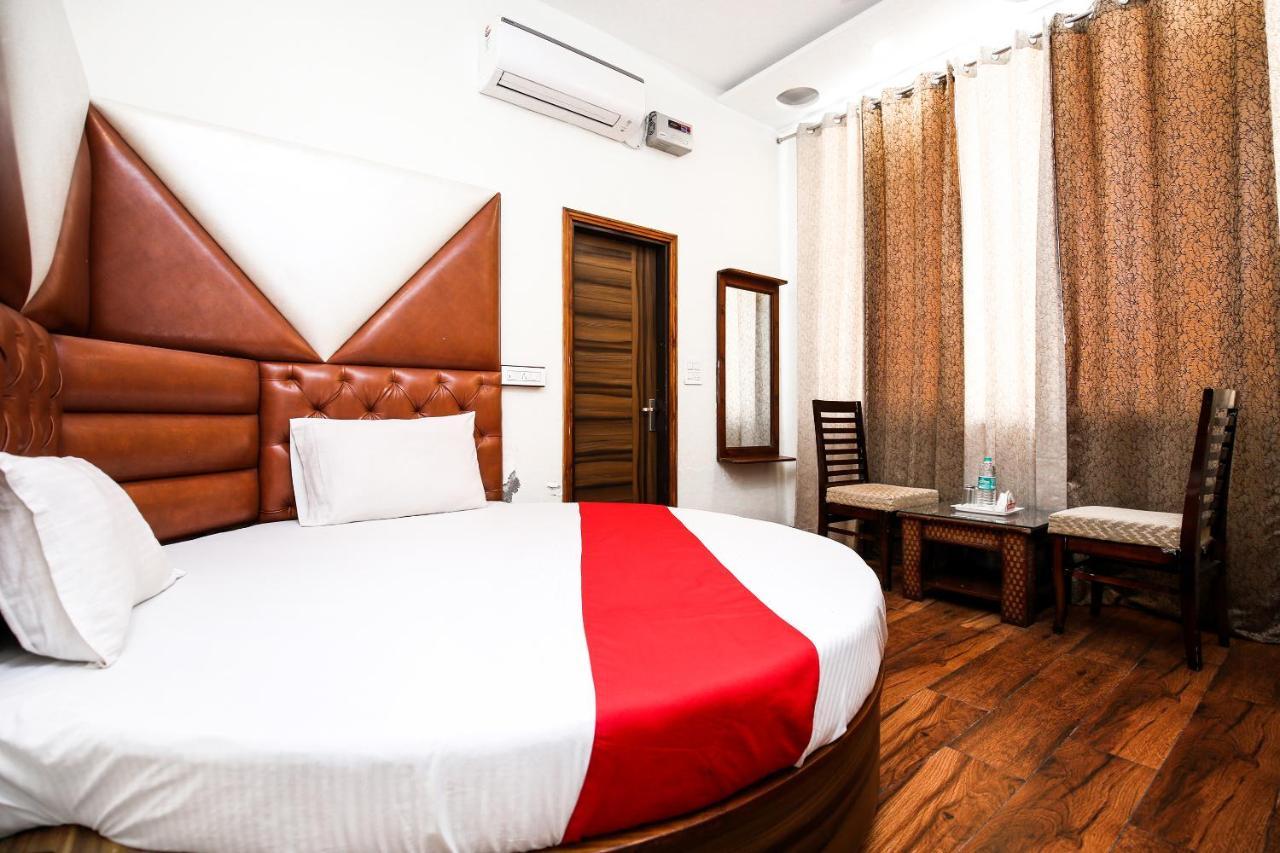 Hotel Woodcrest Zirakpur Chandigarh - Luxury Rooms Exterior foto